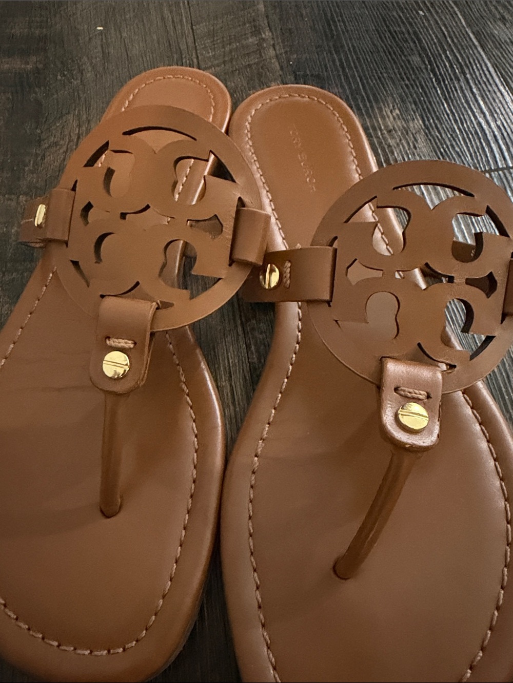 Tory Burch Brown Miller Logo Thong Sandals - Picture 6 of 6